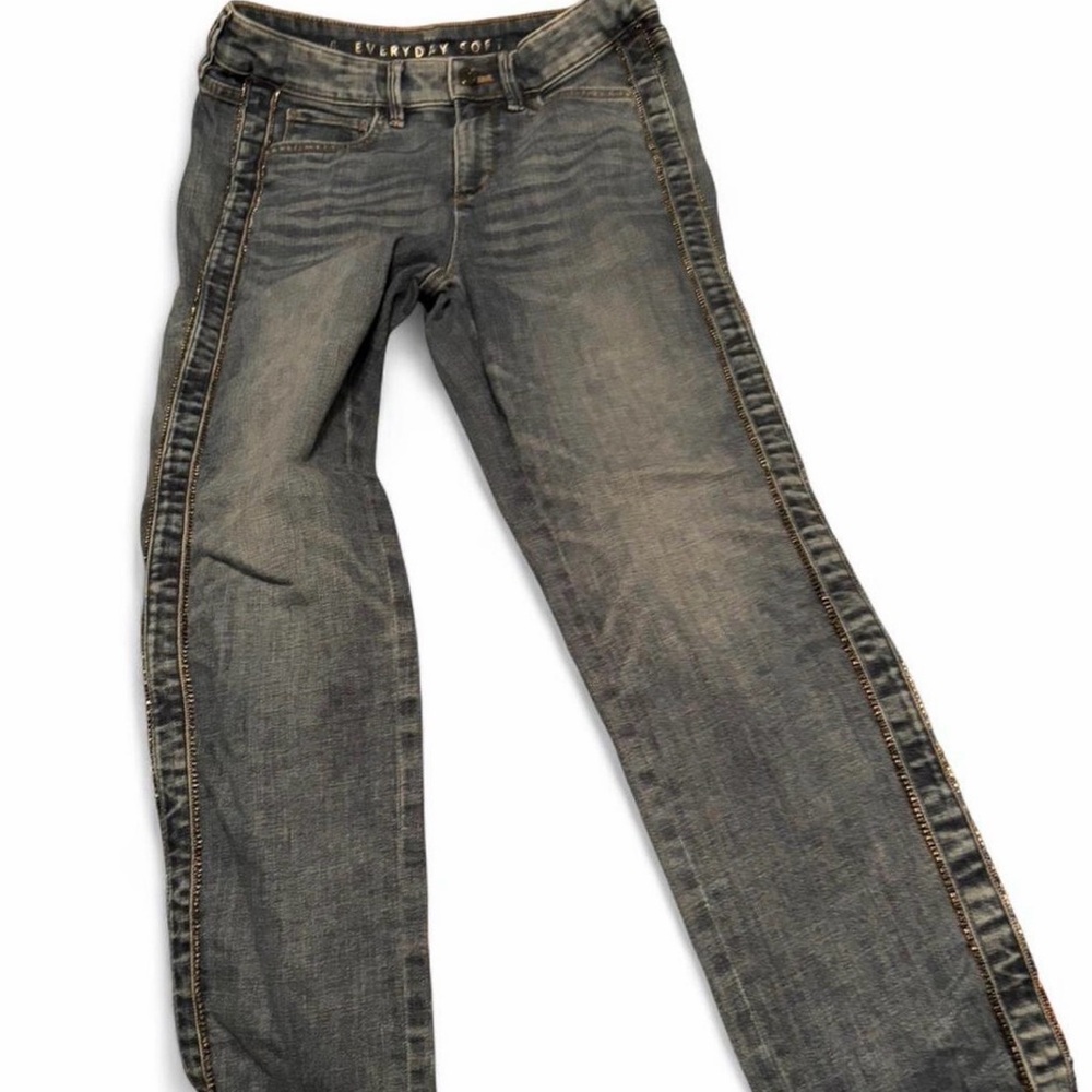 Everyday Women's Faded blue Straight Jeans